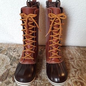 SOLD L.L. Bean Bar Harbor All-Weather Boots